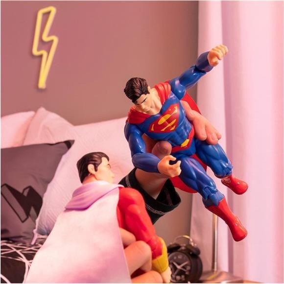 DC Comics, Superman Action Figure, Gift for Children or Collections 12-Inch NWT - Picture 4 of 5